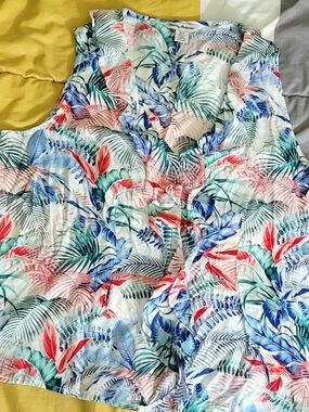 Tommy Bahama Tropical Leaf Print Top in Aqua, Navy & Coral